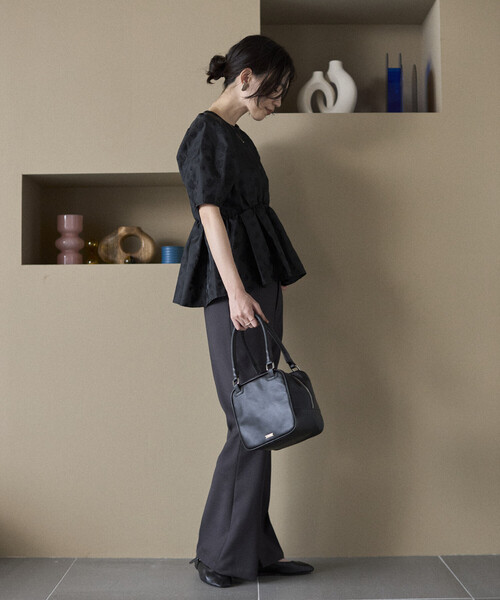 Firsthand（ファーストハンド）の「Firsthand/ファーストハンド フラワー シアージャガード ボリュームスリーブ ペプラムブラウス / 5分袖（シャツ/ブラウス・レディース・ホワイト/その他/ブラック・FREE）」の21枚目の写真