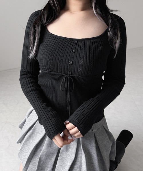 me+em select(ミームセレクト)の「スリムフィット透かし柄リブニット / slim fit watermark pattern rib knit tops(ニット/セーター・レディース・グレー/ブラック/アイボリー・FREE)」の11枚目の写真