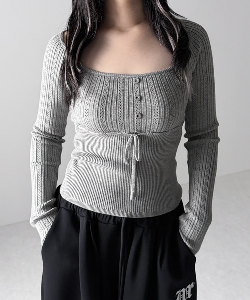 me+em select(ミームセレクト)の「スリムフィット透かし柄リブニット / slim fit watermark pattern rib knit tops(ニット/セーター・レディース・グレー/ブラック/アイボリー・FREE)」の20枚目の写真
