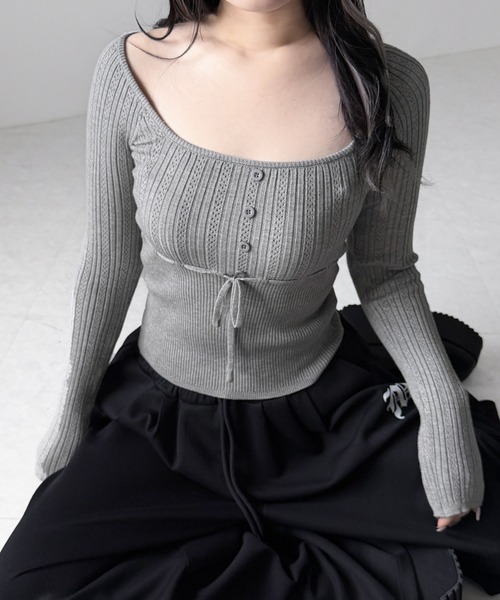 me+em select(ミームセレクト)の「スリムフィット透かし柄リブニット / slim fit watermark pattern rib knit tops(ニット/セーター・レディース・グレー/ブラック/アイボリー・FREE)」の21枚目の写真