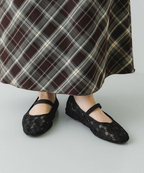 RODE SKO（ロデスコ）の「フラワーシアーフラットシューズ（バレエシューズ・レディース・アイボリー/ブラック・37/38/36）」の6枚目の写真