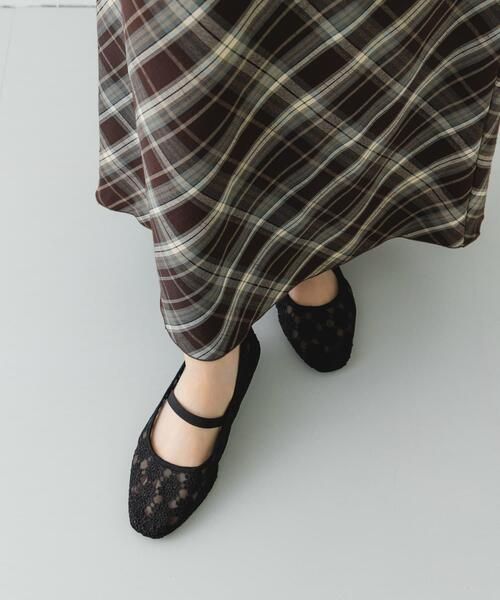 RODE SKO（ロデスコ）の「フラワーシアーフラットシューズ（バレエシューズ・レディース・アイボリー/ブラック・37/38/36）」の7枚目の写真