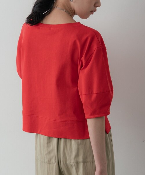 GALLEST（ギャレスト）の「【追加予約】ハーフスリーブフォルムカットソー【マシンウォッシュ／接触冷感】（Tシャツ/カットソー・レディース・オリーブ/レッド系1/ブラック/ホワイト・38）」の16枚目の写真