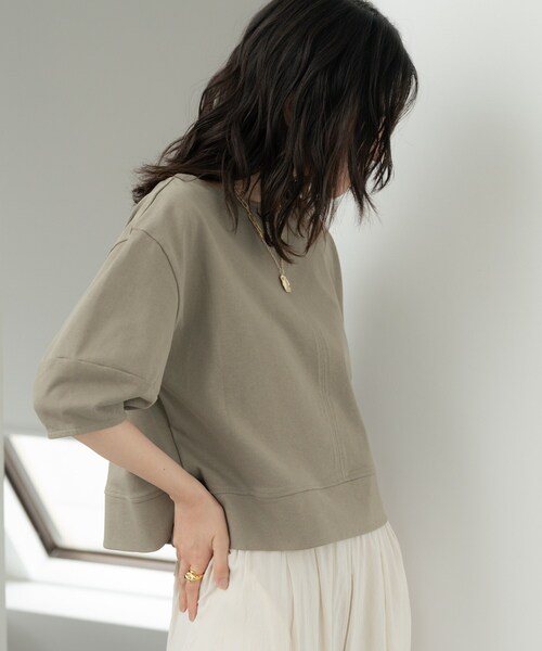 GALLEST（ギャレスト）の「【追加予約】ハーフスリーブフォルムカットソー【マシンウォッシュ／接触冷感】（Tシャツ/カットソー・レディース・オリーブ/レッド系1/ブラック/ホワイト・38）」の10枚目の写真