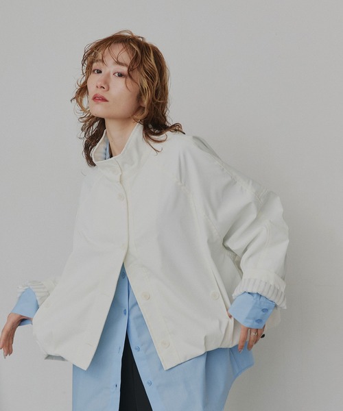 ad thie（アドティエ）の「スタンドネック ショート ブルゾン