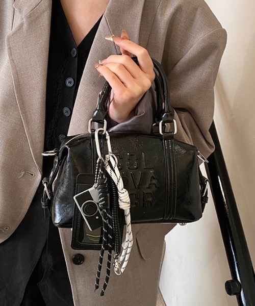Teem Store(チームストア)の「【2WAY】ミニショルダーバッグ/ハンドバッグ(ショルダーバッグ・レディース・ホワイト/ピンク/レッド/ブラック・F)」の9枚目の写真