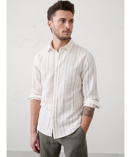 BANANA REPUBLIC FACTORY STORE(バナナリパブリック ファクトリーストア)の「BANANA REPUBLIC FACTORY STORE スリムフィット リネンブレンド シャツ(シャツ/ブラウス・メンズ・ネイビー/ブルー系その他/グリーン系その他/オレンジ/ブルー/ホワイト/マルチ/グレー/ブルー系その他2/グリーン/イエロー/ワインレッド/ベージュ・XL/L/M/S)」の13枚目の写真
