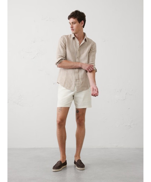 BANANA REPUBLIC FACTORY STORE(バナナリパブリック ファクトリーストア)の「BANANA REPUBLIC FACTORY STORE スリムフィット リネンブレンド シャツ(シャツ/ブラウス・メンズ・ネイビー/ブルー系その他/グリーン系その他/オレンジ/ブルー/ホワイト/マルチ/グレー/ブルー系その他2/グリーン/イエロー/ワインレッド/ベージュ・XL/L/M/S)」の14枚目の写真