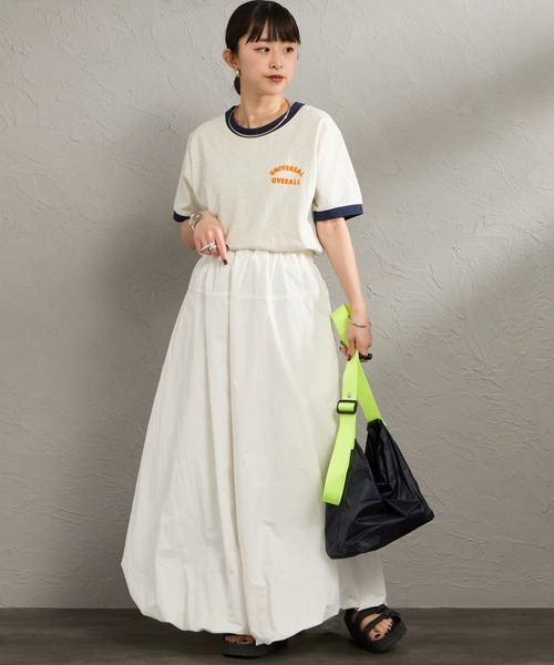 UNIVERSAL OVERALL（ユニバーサルオーバーオール）の「[UNIVERSAL OVERALL/ユニバーサルオーバーオール] 別注 ロゴプリント リンガーTシャツ（Tシャツ/カットソー・レディース・アイボリー/ブルー/ネイビー/ブラック・F）」の5枚目の写真