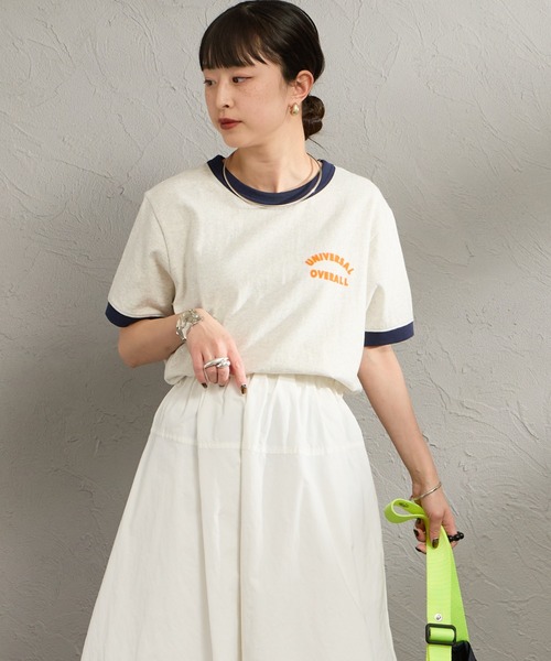 UNIVERSAL OVERALL（ユニバーサルオーバーオール）の「[UNIVERSAL OVERALL/ユニバーサルオーバーオール] 別注 ロゴプリント リンガーTシャツ（Tシャツ/カットソー・レディース・アイボリー/ブルー/ネイビー/ブラック・F）」の9枚目の写真