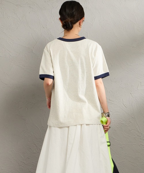 UNIVERSAL OVERALL（ユニバーサルオーバーオール）の「[UNIVERSAL OVERALL/ユニバーサルオーバーオール] 別注 ロゴプリント リンガーTシャツ（Tシャツ/カットソー・レディース・アイボリー/ブルー/ネイビー/ブラック・F）」の15枚目の写真