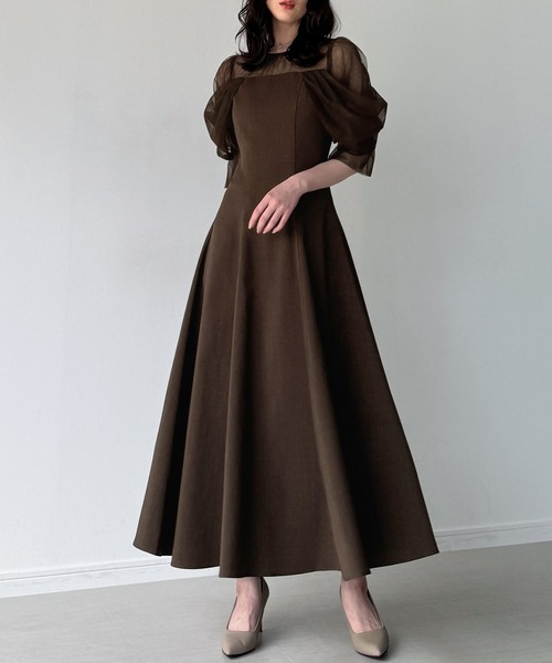 junoah(ジュノア)の「オフショルドレープスリーブワンピース(ワンピース・レディース・ブラック/ダークブラウン/チャコール・LARGE/MEDIUM/SMALL)」の6枚目の写真