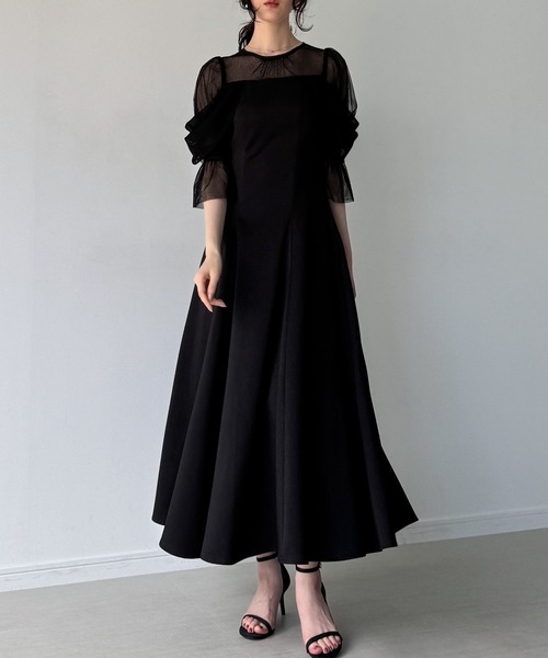junoah(ジュノア)の「オフショルドレープスリーブワンピース(ワンピース・レディース・ブラック/ダークブラウン/チャコール・LARGE/MEDIUM/SMALL)」の14枚目の写真