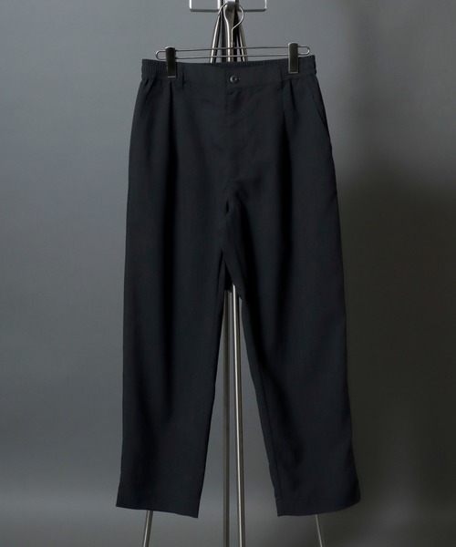 ANPAS(アンパス)の「Lightweight Quick-Dry Polyester Easy Pants / まるで空気 軽量ポリドライ タックテーパードイージーパンツ メンズ ボトムス(その他パンツ・メンズ・ライトグレー/ブラック/オフホワイト/ライトブルー・L/XL/M)」の3枚目の写真