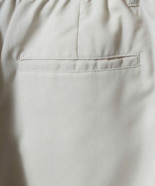 ANPAS(アンパス)の「Lightweight Quick-Dry Polyester Easy Pants / まるで空気 軽量ポリドライ タックテーパードイージーパンツ メンズ ボトムス(その他パンツ・メンズ・ライトグレー/ブラック/オフホワイト/ライトブルー・L/XL/M)」の13枚目の写真