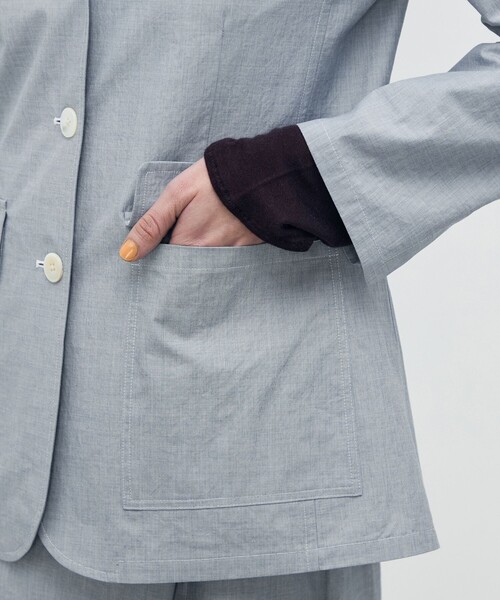 BACCA（バッカ）の「【WEB先行予約】ヘアライン スリーボタンジャケット（テーラードジャケット・レディース・グレー・36）」の10枚目の写真