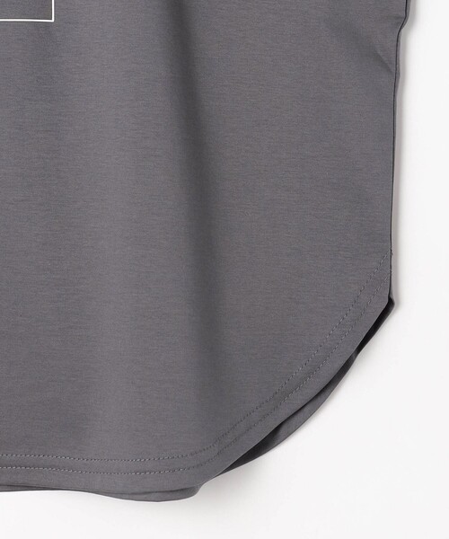 NICOLE white（ニコルホワイト）の「フォトデザインTシャツ（Tシャツ/カットソー・レディース・ライトグレー/オフホワイト・FREE）」の5枚目の写真