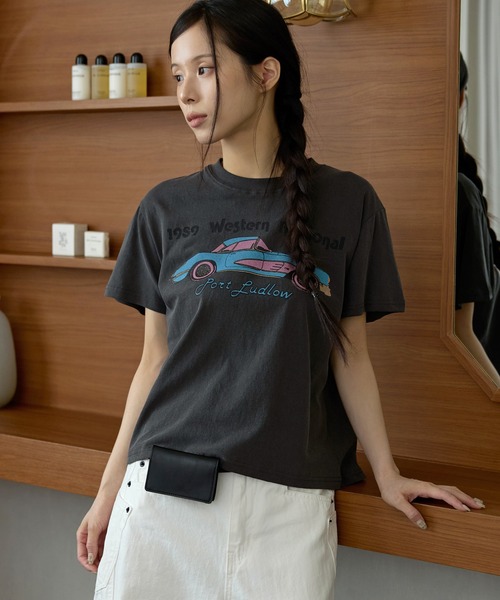 UNE MANSION（ユヌマンション）の「【UNE ORIGINAL】ユニークプリントヴィンテージ半袖Tシャツ（Tシャツ/カットソー・レディース・チャコールグレー/ピンク/ライトベージュ/アイボリー・FREE）」の9枚目の写真