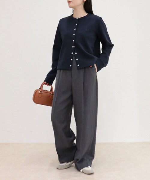 fredy emue(フレディエミュ)の「ドット釦ポンチカーディガン(カーディガン/ボレロ・レディース・グレー/アイボリー/ピンク/ネイビー・38)」の14枚目の写真