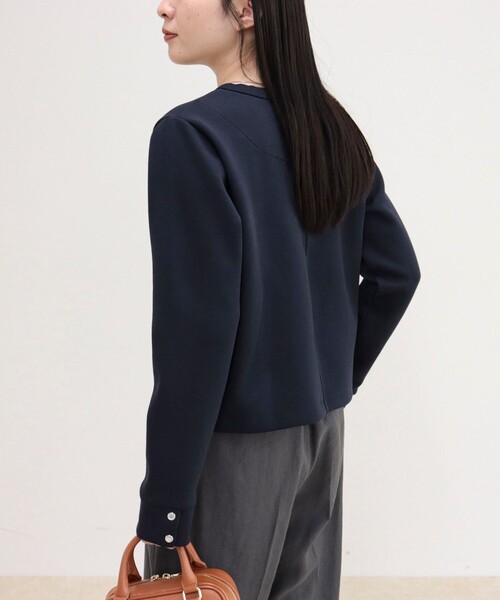 fredy emue(フレディエミュ)の「ドット釦ポンチカーディガン(カーディガン/ボレロ・レディース・グレー/アイボリー/ピンク/ネイビー・38)」の20枚目の写真