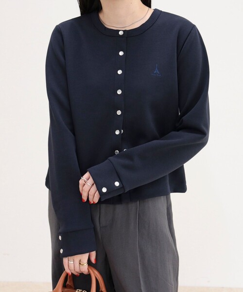 fredy emue(フレディエミュ)の「ドット釦ポンチカーディガン(カーディガン/ボレロ・レディース・グレー/アイボリー/ピンク/ネイビー・38)」の21枚目の写真