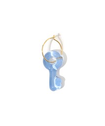 LEVENS JEWELS KEY HOOP 片耳ピアス