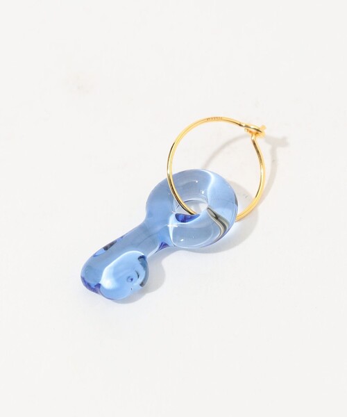 LEVENS(レヴェンス)の「LEVENS JEWELS KEY HOOP 片耳ピアス(ピアス(片耳用)・レディース・ライトブルー・FREE)」の3枚目の写真