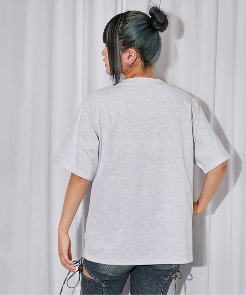 GORGE(ゴージ)の「《刺繍ロゴ×帽子ネコ》オーバーサイズTシャツ/ストリート/春夏/全4色(Tシャツ/カットソー・レディース・カーキ/オートミール/ネイビー/オフホワイト・F)」の8枚目の写真