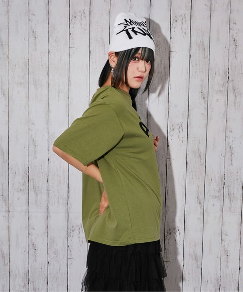 GORGE(ゴージ)の「《刺繍ロゴ×帽子ネコ》オーバーサイズTシャツ/ストリート/春夏/全4色(Tシャツ/カットソー・レディース・カーキ/オートミール/ネイビー/オフホワイト・F)」の21枚目の写真
