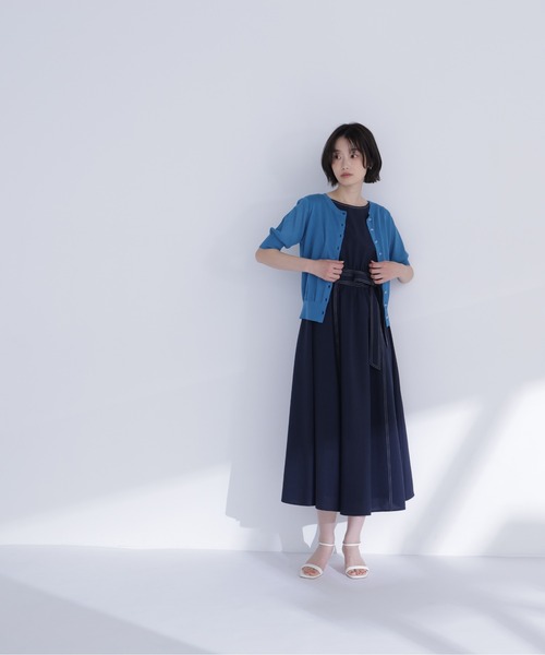 NATURAL BEAUTY BASIC(ナチュラルビューティーベーシック)の「クリアボタンシアーカーディガン(カーディガン/ボレロ・レディース・ピンク/ブラック/ブルー系その他/オフホワイト・フリ-)」の13枚目の写真