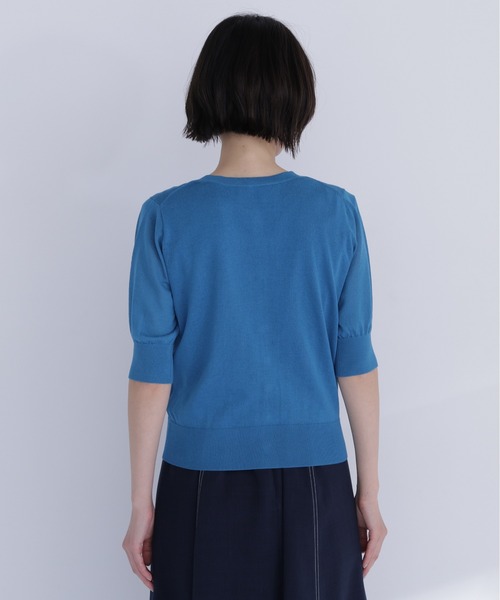 NATURAL BEAUTY BASIC(ナチュラルビューティーベーシック)の「クリアボタンシアーカーディガン(カーディガン/ボレロ・レディース・ピンク/ブラック/ブルー系その他/オフホワイト・フリ-)」の19枚目の写真