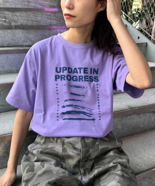 CIAOPANIC TYPY(チャオパニックティピー)の「【UNISEX】【WEB限定】宇宙人プリントTシャツ(Tシャツ/カットソー・メンズ・パープル/イエロー/ホワイト/チャコールグレー/グレー・MEDIUM/LARGE/XX-LARGE)」の4枚目の写真
