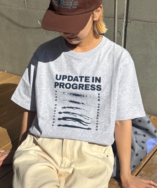 CIAOPANIC TYPY(チャオパニックティピー)の「【UNISEX】【WEB限定】宇宙人プリントTシャツ(Tシャツ/カットソー・メンズ・パープル/イエロー/ホワイト/チャコールグレー/グレー・MEDIUM/LARGE/XX-LARGE)」の21枚目の写真