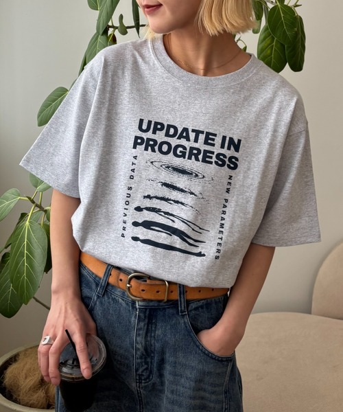 CIAOPANIC TYPY(チャオパニックティピー)の「【UNISEX】宇宙人プリントTシャツ(Tシャツ/カットソー・メンズ・パープル/イエロー/ホワイト/チャコールグレー/グレー・MEDIUM/LARGE/XX-LARGE)」の8枚目の写真