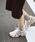 ASICS�i�A�V�b�N�X�j�́uASICS | GEL-CUMULUS 16 WOMEN�i�X�j�[�J�[�j�v�b�z���C�g�n���̑�