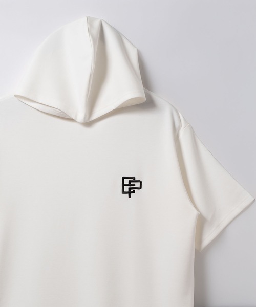 BAYBLO(ベイブロ)の「(SA) ワンポイント ロゴ フード付き 半袖 Tシャツ(Tシャツ/カットソー・メンズ・ブラック/ネイビー/ホワイト/レディッシュグレー・M/L/LL)」の1枚目の写真
