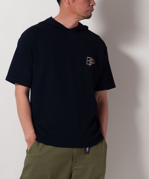 BAYBLO(ベイブロ)の「(SA) ワンポイント ロゴ フード付き 半袖 Tシャツ(Tシャツ/カットソー・メンズ・ブラック/ネイビー/ホワイト/レディッシュグレー・M/L/LL)」の5枚目の写真