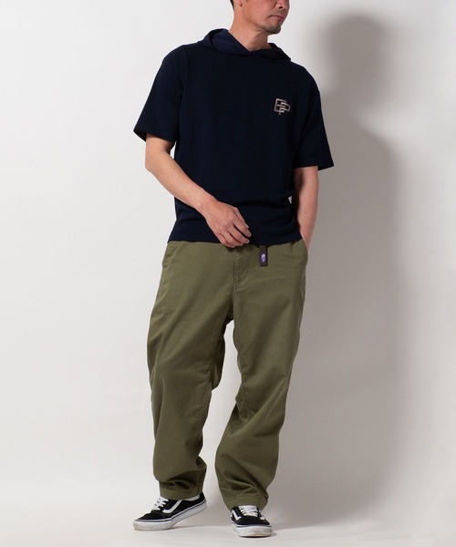 BAYBLO(ベイブロ)の「(SA) ワンポイント ロゴ フード付き 半袖 Tシャツ(Tシャツ/カットソー・メンズ・ブラック/ネイビー/ホワイト/レディッシュグレー・M/L/LL)」の6枚目の写真