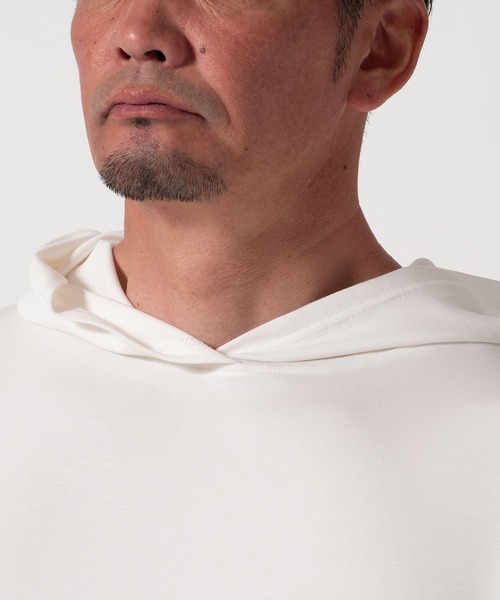 BAYBLO(ベイブロ)の「(SA) ワンポイント ロゴ フード付き 半袖 Tシャツ(Tシャツ/カットソー・メンズ・ブラック/ネイビー/ホワイト/レディッシュグレー・M/L/LL)」の16枚目の写真