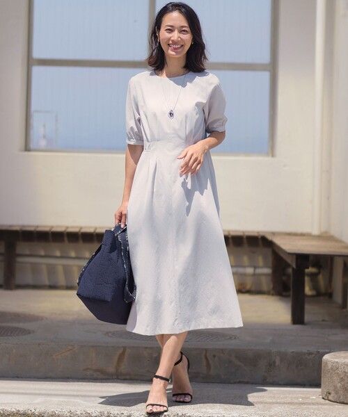 J.PRESS(ジェイプレス)の「【WEB限定カラーあり】アキハ BREEZE COOL ワンピース(ワンピース・レディース・ブラウン系/グレー系/ライトグレー系・9/11)」の4枚目の写真