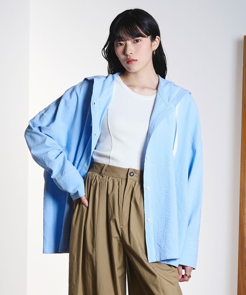 ROSE BUD(ローズバッド)の「(CREOLME)STRIPE HOODED BIG SHIRT(シャツ/ブラウス・レディース・ホワイト/ライトブルー・ONE SIZE)」の11枚目の写真