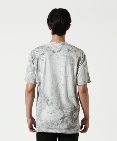 STUD MUFFIN（スタッドマフィン）の「STUD MUFFIN/スタッドマフィン/ピグメントフラワープリントSSTシャツ（Tシャツ/カットソー・メンズ・イエロー/ブラック・2/3）」の3枚目の写真