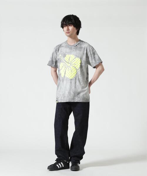 STUD MUFFIN（スタッドマフィン）の「STUD MUFFIN/スタッドマフィン/ピグメントフラワープリントSSTシャツ（Tシャツ/カットソー・メンズ・イエロー/ブラック・2/3）」の12枚目の写真