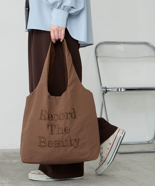 BONLECILL Marche(ボンルシールマルシェ)の「【BONLECILL Marche】《A4収納》刺繍ロゴトートバッグ(トートバッグ・レディース・ブラック/ネイビー/ブラウン・FREE)」の13枚目の写真