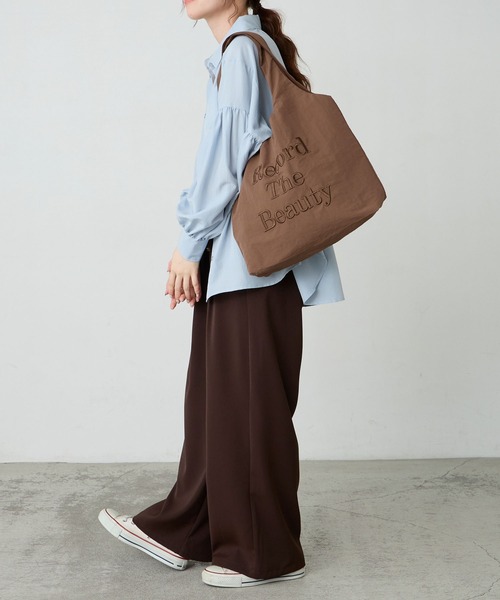 BONLECILL Marche(ボンルシールマルシェ)の「【BONLECILL Marche】《A4収納》刺繍ロゴトートバッグ(トートバッグ・レディース・ブラック/ネイビー/ブラウン・FREE)」の15枚目の写真