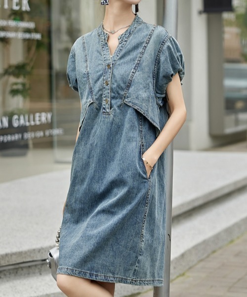 FAVORITO(ファヴォリート)の「デニムVネックワンピース(ワンピース・レディース・ブルー・XL/L/M/S)」の9枚目の写真