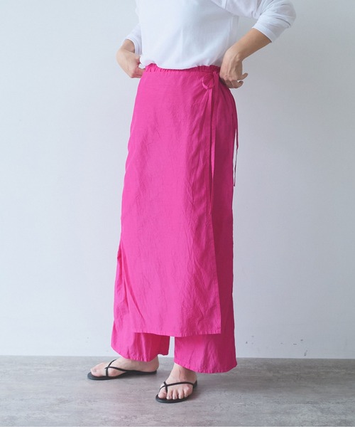 yuni(ユニ )の「cotton cupra product dye wrap pants(その他パンツ・レディース・パープル/ダークブラウン/ブラック/ピンク・FREE)」の4枚目の写真