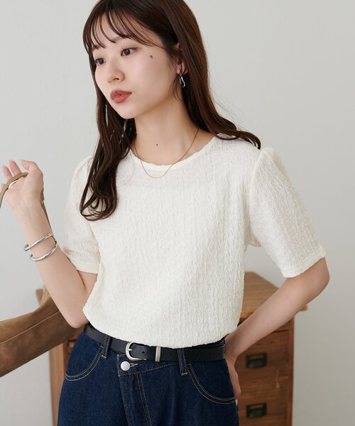 DISCOAT(ディスコート)の「生地ジャガード5分袖《WEB限定カラーあり》(Tシャツ/カットソー・レディース・オフホワイト/アイボリー/サックスブルー/モカ/ブラック/ピンク・FREE)」の3枚目の写真