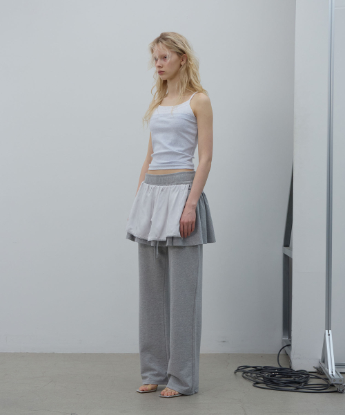 LCDC TM(エルシーディーシーティーエム)の「TRIPLE LAYERED TOP (LIGHT GREY)(Tシャツ/カットソー・レディース・その他・SMALL/MEDIUM)」の2枚目の写真