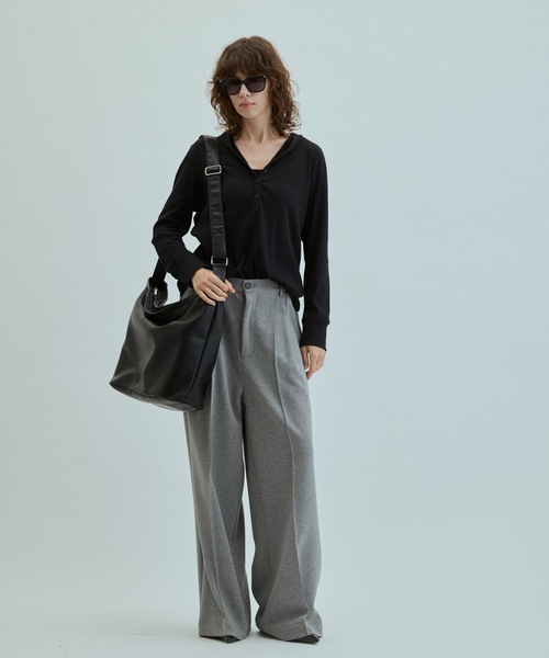 cii(シー)の「【UNISEX】Smooth PU travel bag / スムースPUトラベルバッグ(ショルダーバッグ・メンズ・ブラウン/ブラック/ベージュ・FREE)」の12枚目の写真